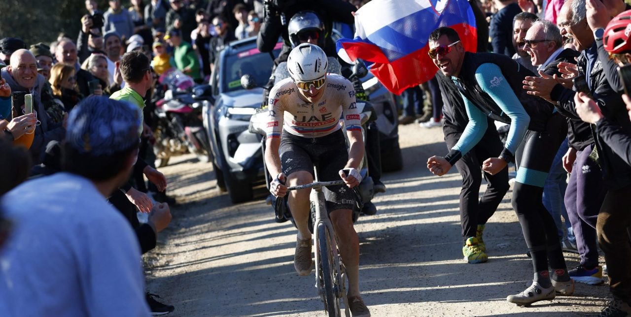 Heroïsche zege Pogacar is ook Van der Poel niet ontgaan: “Maat, ik word een beetje bang”