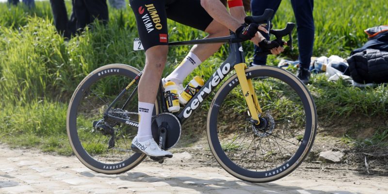 Visma | Lease a Bike rijdt Parijs-Roubaix op ander frame dan in reguliere wegwedstrijden