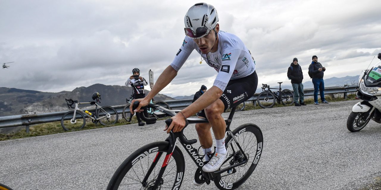 Juan Ayuso ‘eerste mens’ in Tirreno-Adriatico: “Jonas Vingegaard is van een ander niveau”