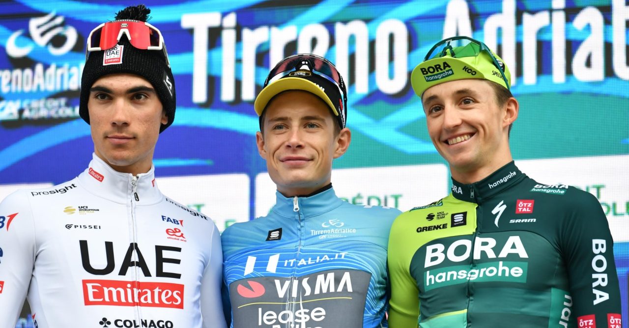 Geslaagde Tirreno-Adriatico voor Jai Hindley: “Jonas Vingegaard was ongenaakbaar”