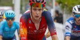 Giro 2024: Thymen Arensman als eerste klassementsman in de problemen in openingsrit