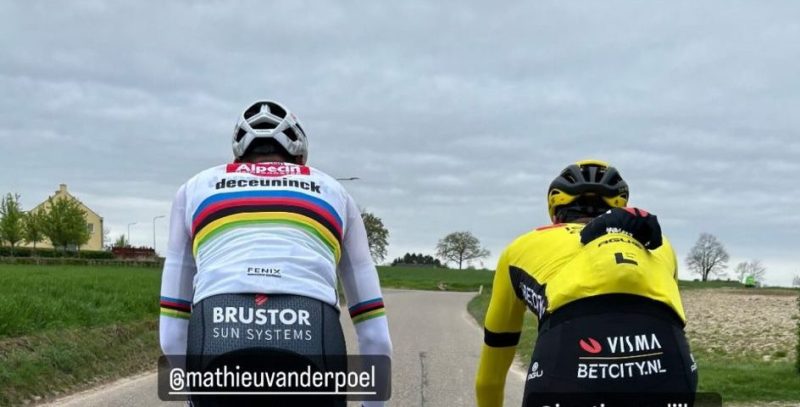 Mathieu van der Poel verkent Amstel Gold Race samen met twee Nederlandse collega’s