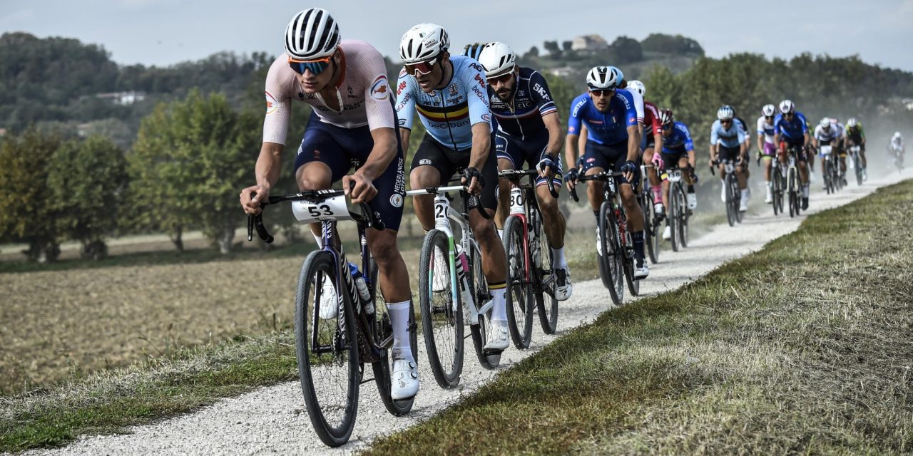 Hoe jij je moet plaatsen voor het WK Gravel? Bondscoach Laurens ten Dam legt uit