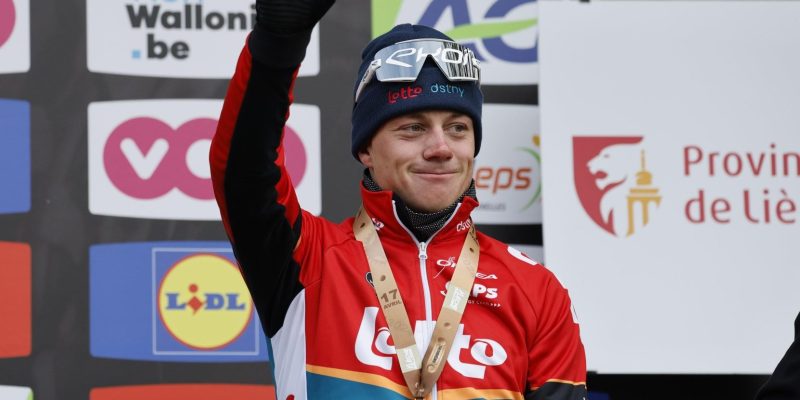 Maxim Van Gils volledig hersteld van extreme Waalse Pijl: “In Luik wil ik echte explosie voor zijn”