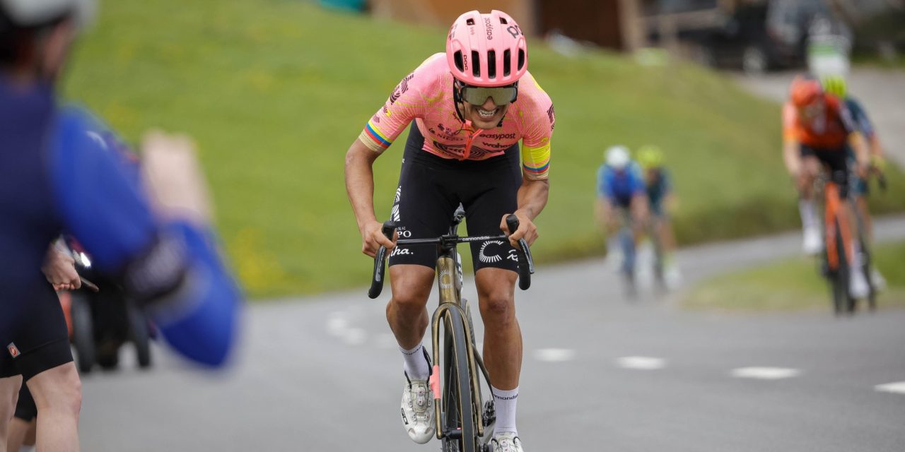 Richard Carapaz wint eindelijk weer in WorldTour: “Maakte gebruik van werk INEOS Grenadiers”