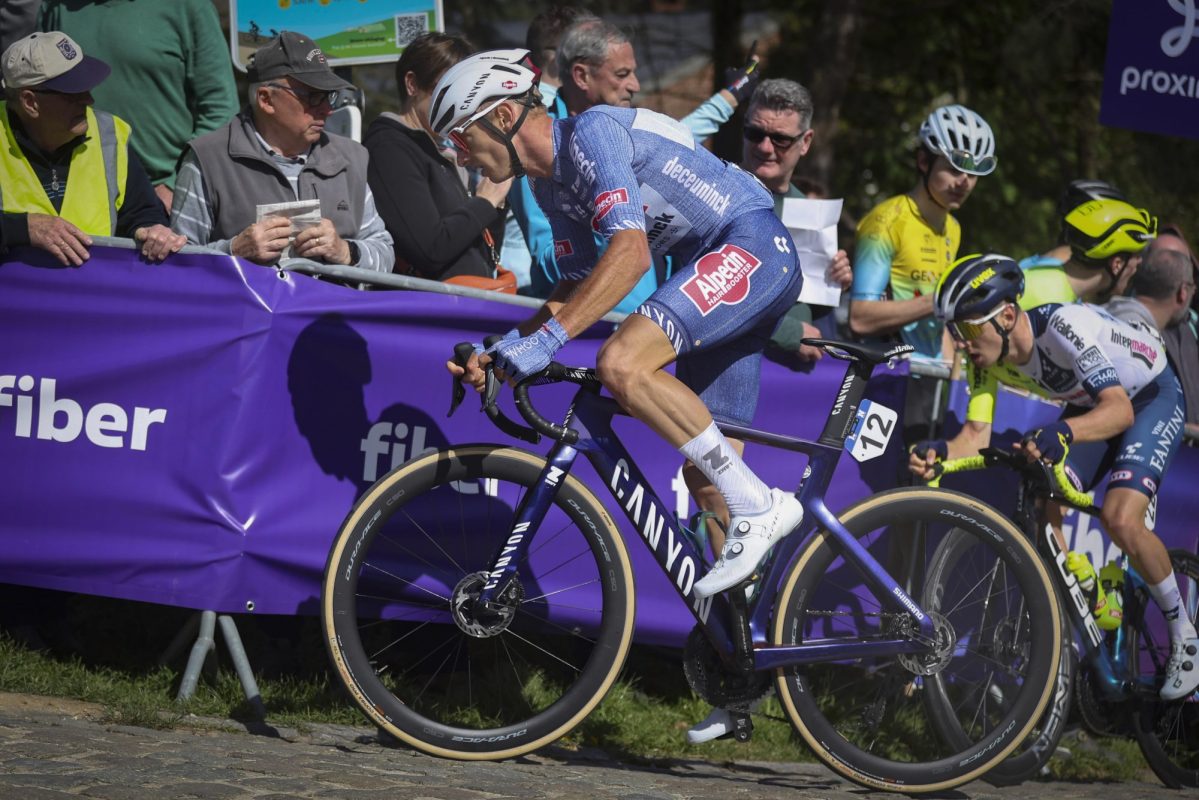 Quinten Hermans zesde in openingsrit Giro: Niet top gepositioneerd, maar vorm is goed