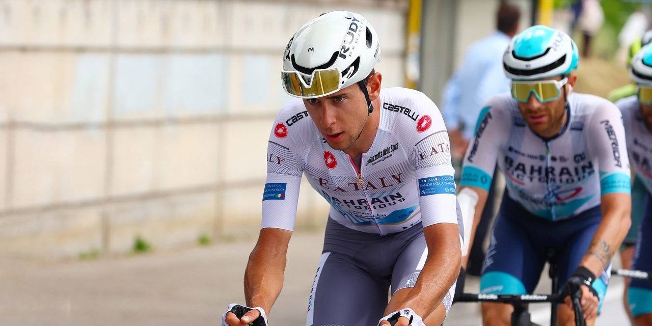 Vuelta 2024: Zieke Damiano Caruso niet meer van start, ook kopman Tiberi had lastige dag