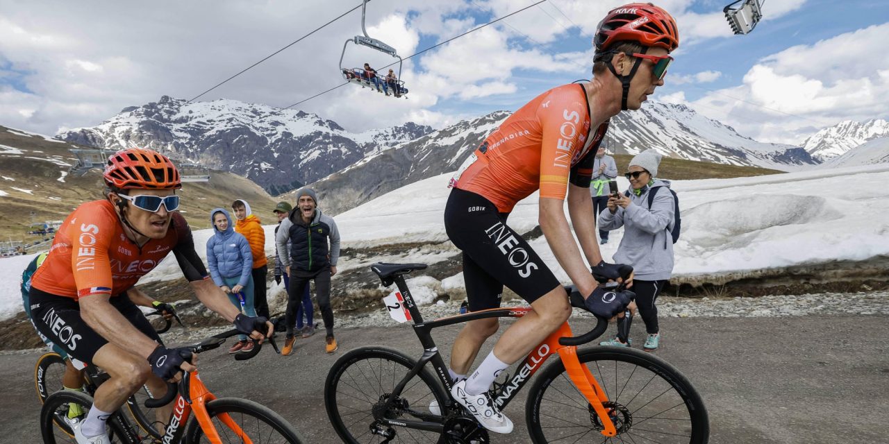 Thymen Arensman kent goede dag in Giro: “Denk helemaal niet aan witte trui”