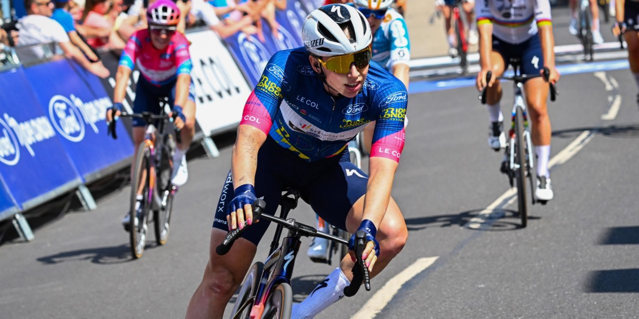 Wéér een hattrick voor Lorena Wiebes in RideLondon Classique na imposante sprintzege in slotrit