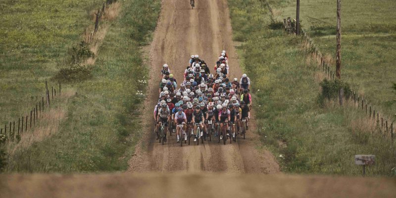 Deense renster lag anderhalf uur in greppel na val in Unbound Gravel: “Veel te lang”