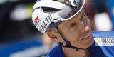 Tour 2024: Jan Hirt valt nog voor de start van openingsrit en breekt drie tanden