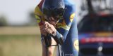 Daan Hoole wint NK tijdrijden 2024 in Steenbergen na secondenspel met Mick van Dijke en Sjoerd Bax