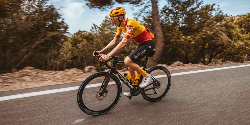 Sponsoring is voor Schwalbe meer dan een lading banden opsturen: “Wij hebben ook baat bij hun succes”