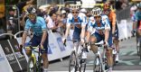 Fabio Jakobsen ruim voor tijdslimiet binnen over de Galibier: “Ik begin er doorheen te komen”