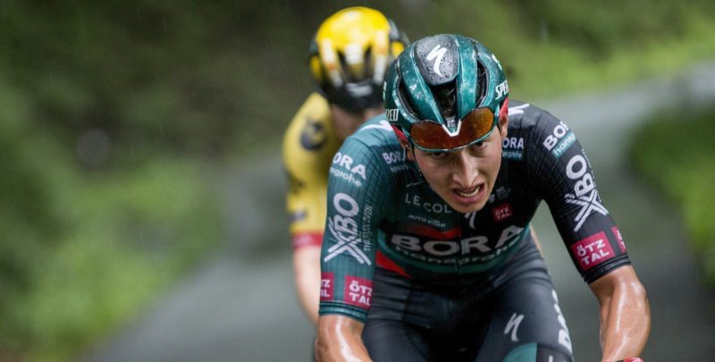 Florian Lipowitz nieuwe leider in Sibiu Cycling Tour, Caicedo zegeviert op zware slotklim