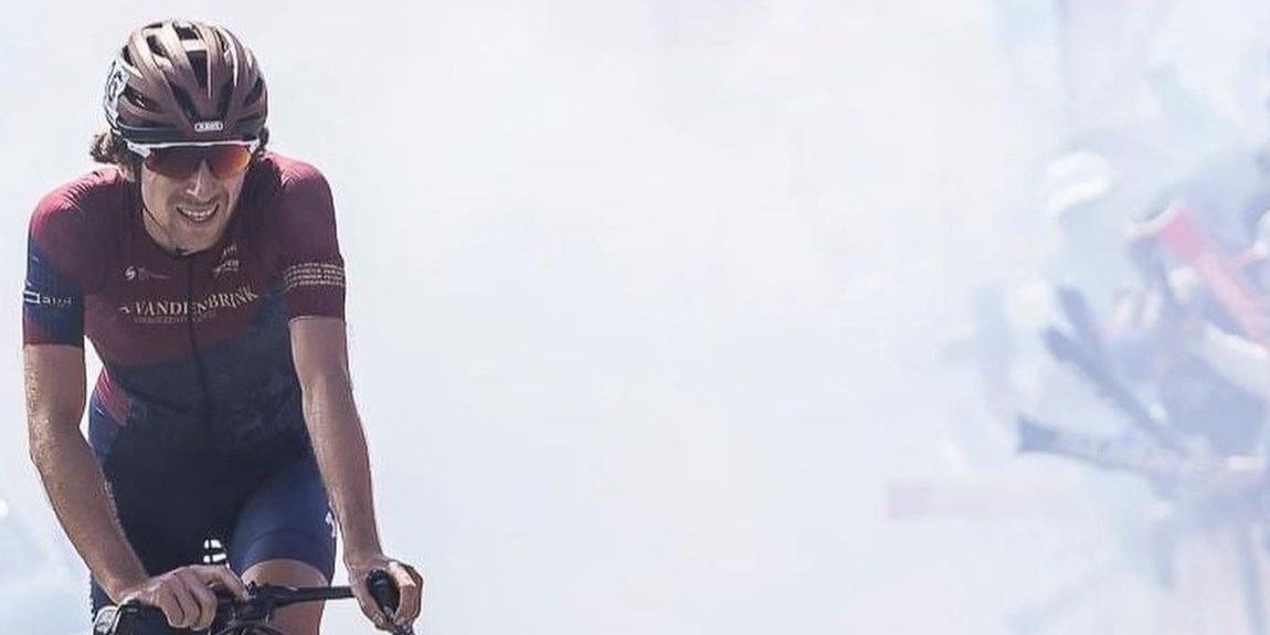 Kenny Nijssen, Adne van Engelen en Lars Rouffaer tonen zich in Indonesië en Polen