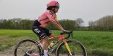 Ex-winnares van Ronde van Vlaanderen hangt plots fiets aan de haak