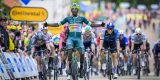 Tour 2024: Nummer twee! Girmay klopt Philipsen en De Lie op lastige aankomst
