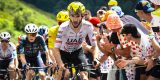 Adam Yates ziet luxeprobleem bij UAE Emirates XRG: “Anderen staan altijd klaar om je plek in te nemen”