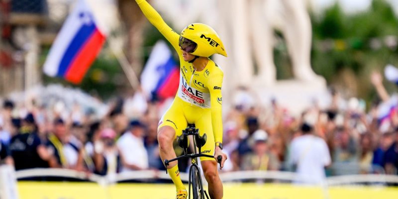 Tour 2024: Tadej Pogacar zet met tijdritzege in Nice uitroepteken achter eindwinst, Vingegaard en Evenepoel op podium