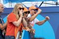 Koning Willem-Alexander en koningin Maxima lunchen met Nederlandse wielrenners