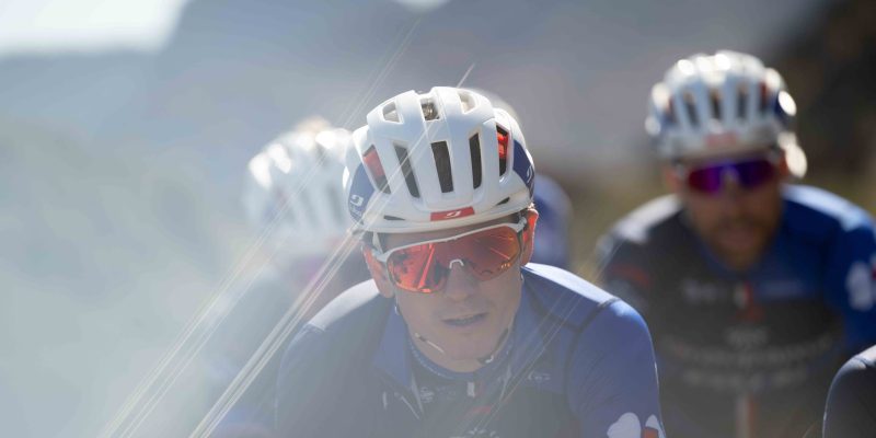 Julbo presenteert nieuw type helm voor Groupama-FDJ