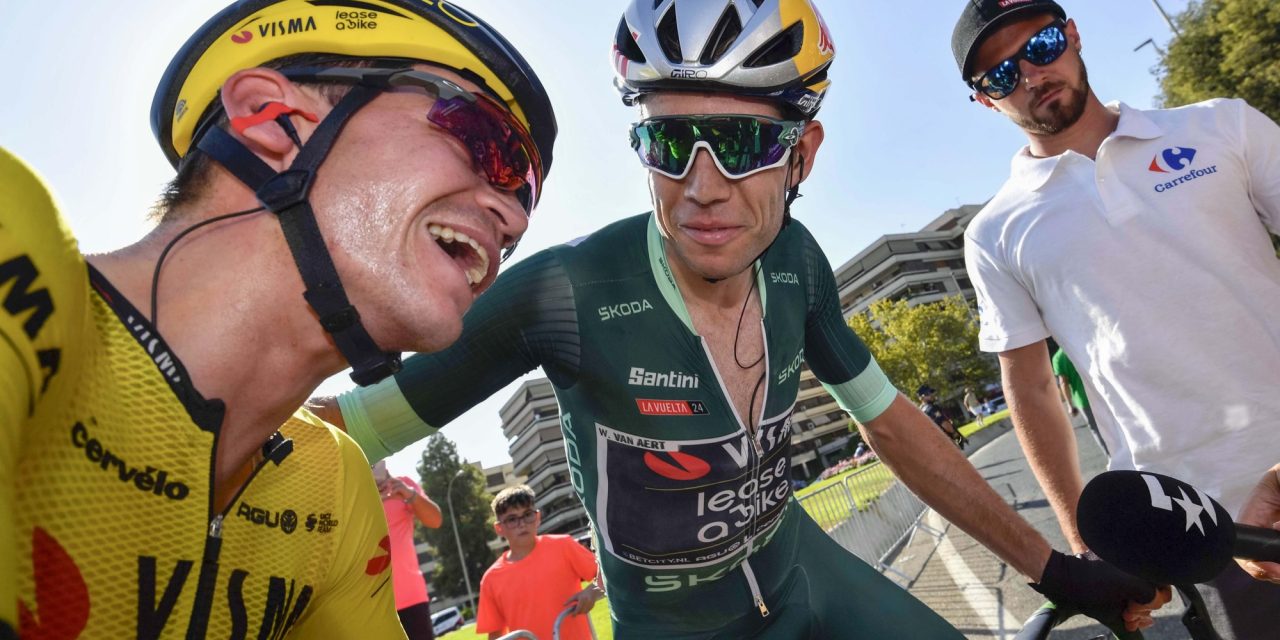 Wout van Aert pakt tweede Vuelta-ritzege en bedankt Sepp Kuss: “Kippenvel in zijn wiel”