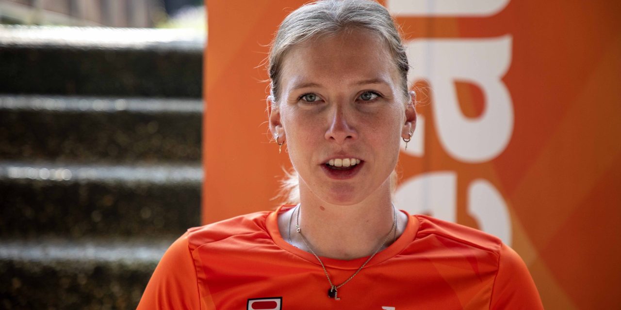 Lorena Wiebes grijpt Nederlandse baantitel op de puntenkoers