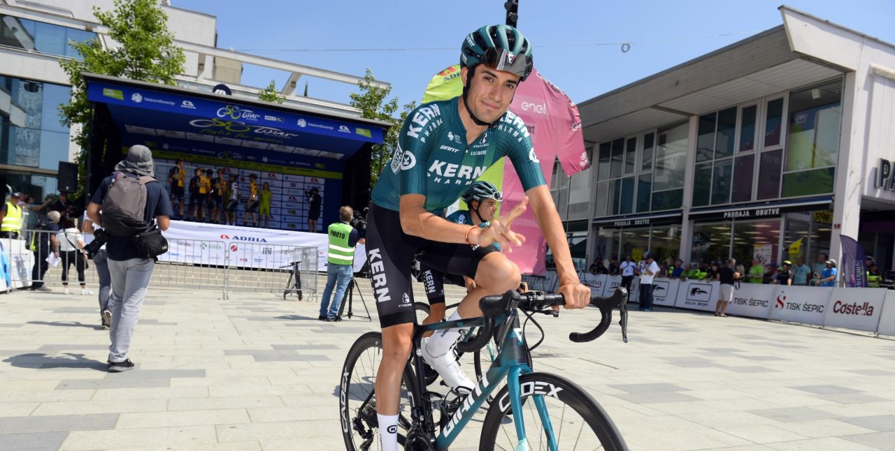 Iván Cobo verlengt contract bij Equipo Kern Pharma