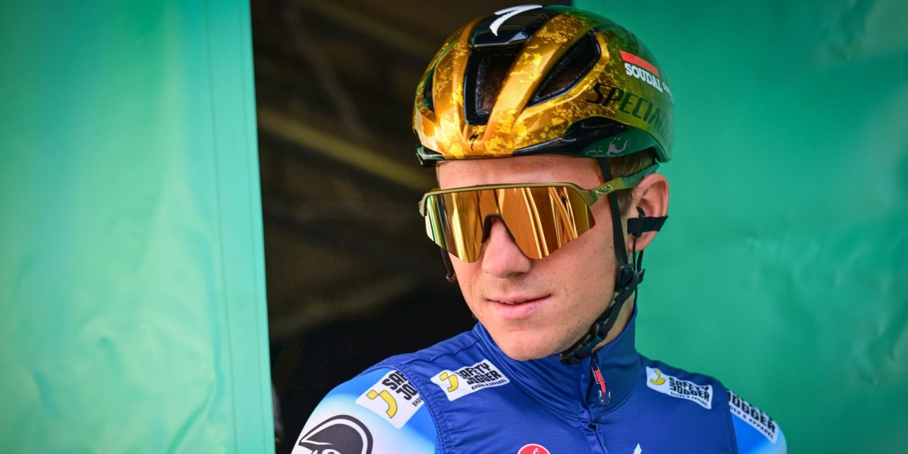 Remco Evenepoel klaar voor strijd met Tadej Pogacar in Giro dell’Emilia: “Altijd speciaal koersen met hem”