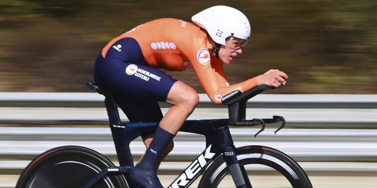 Ellen van Dijk pakt zilver en is sneller dan ‘WK-concurrent’ Riejanne Markus: “Ik kon diep gaan”