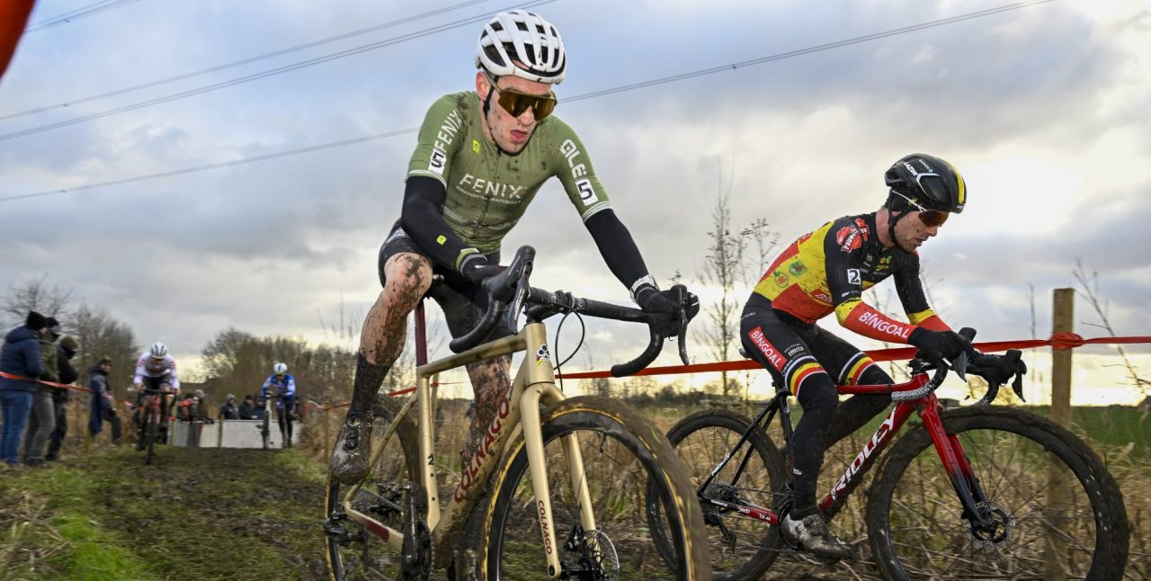 Zware valpartij Ryan Kamp bij start van Superprestige Ruddervoorde
