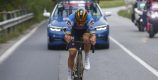 Emotionele Evenepoel draagt tweede plek in Lombardije op aan Davide Bramati: “Mijn leven gered”