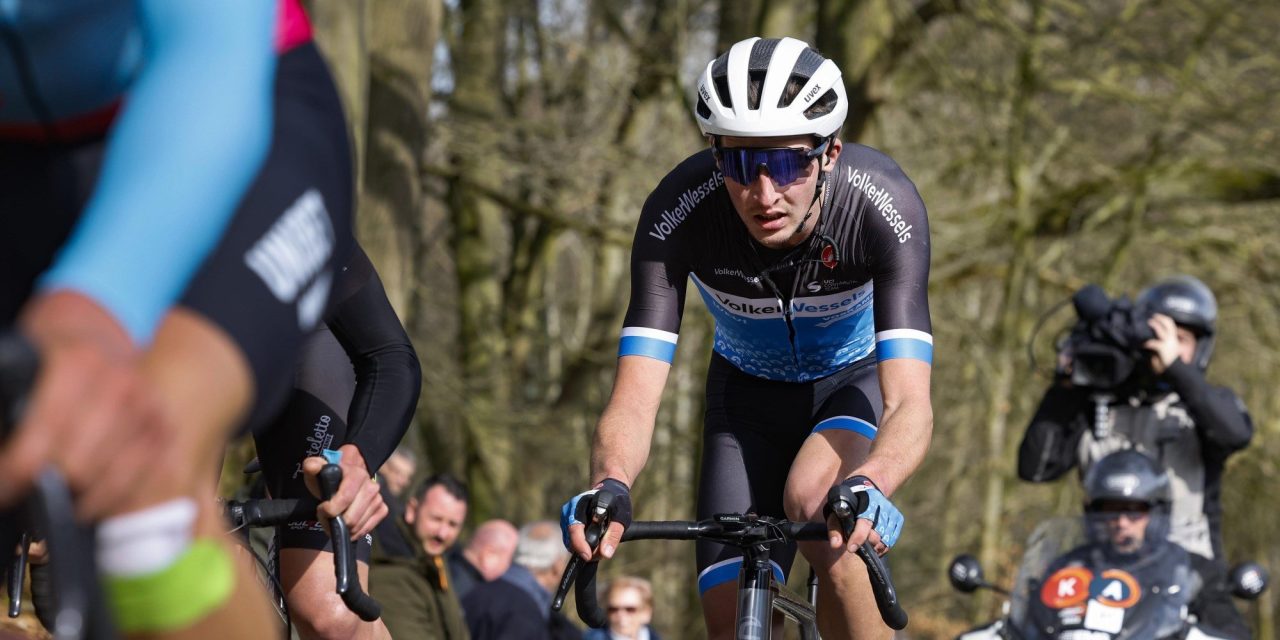 Timo de Jong gunt VolkerWessels nieuwe zege in Ronde van Limburg-rit in Olympia’s Tour