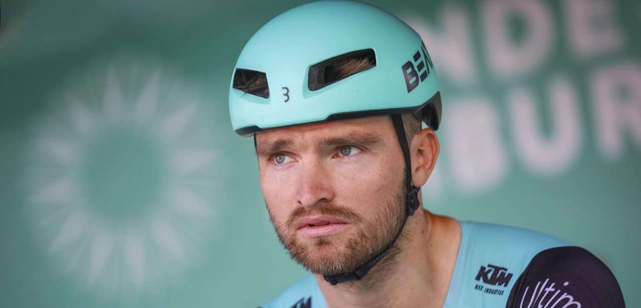 Matthijs Büchli in stilte gestopt als wegrenner: “Ik neem even afstand van de sport”