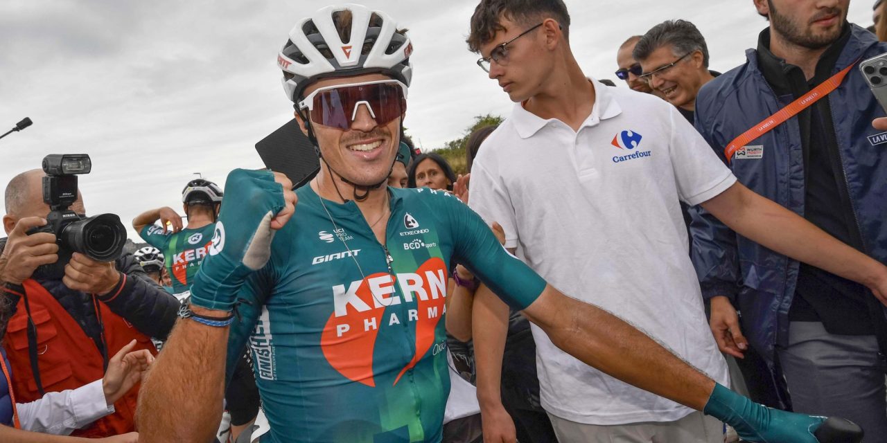 Urko Berrade verlengt contract bij Equipo Kern Pharma tot eind 2026