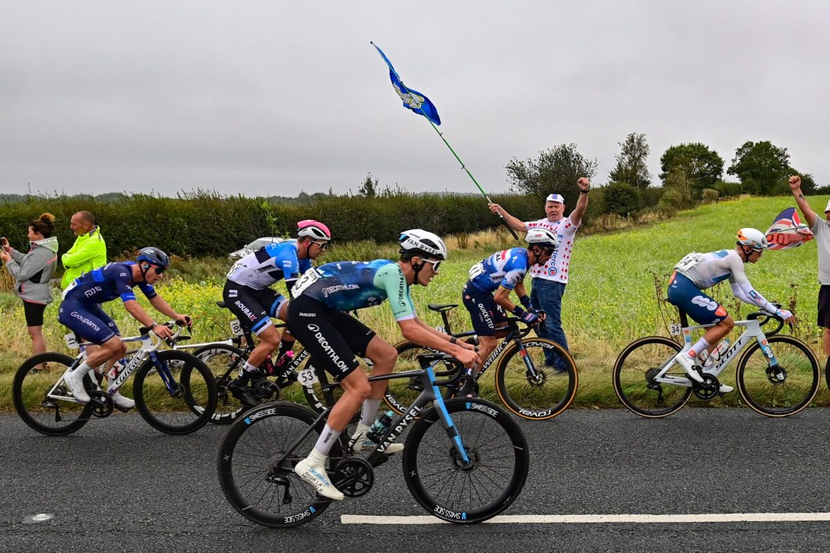 Antoine L’Hote wint 82e editie van Parijs-Tours voor beloften