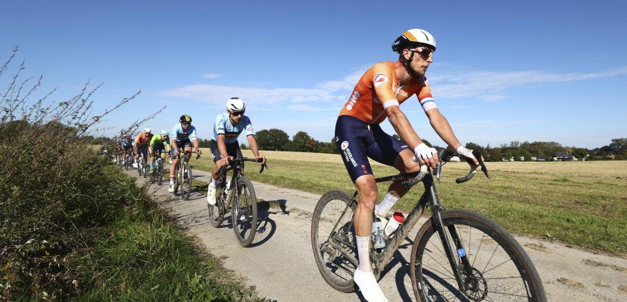 Rick Ottema en Fieke van Keulen wroeten zich naar zege in loodzware Drenthe 200