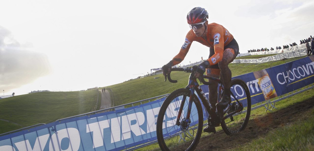 VAM-berg Cross wil in gat van Gieten springen