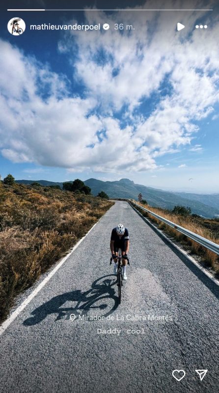 Daddy cool! Adrie en Mathieu van der Poel gaan samen rondje fietsen in Spanje