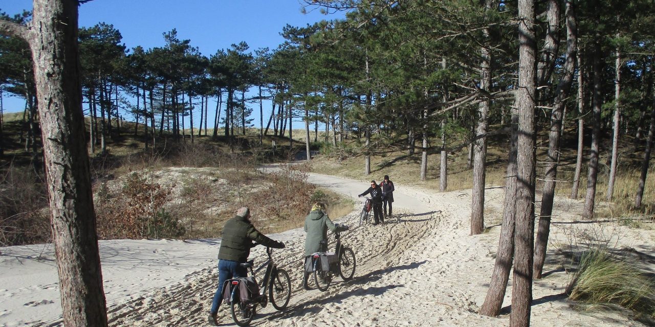Fietspaden in Noord-Hollandse duinen in gevaar