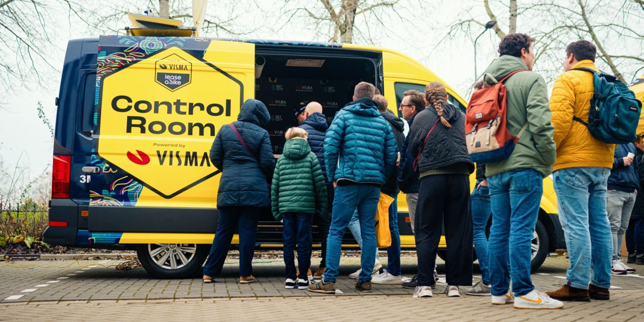Een kijkje in de Control Room, Ready2Race en veel fietsen op verkoopdagen Visma | Lease a Bike