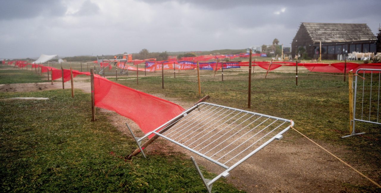 Wereldbeker veldrijden op Sardinië afgeblazen vanwege extreme weersomstandigheden