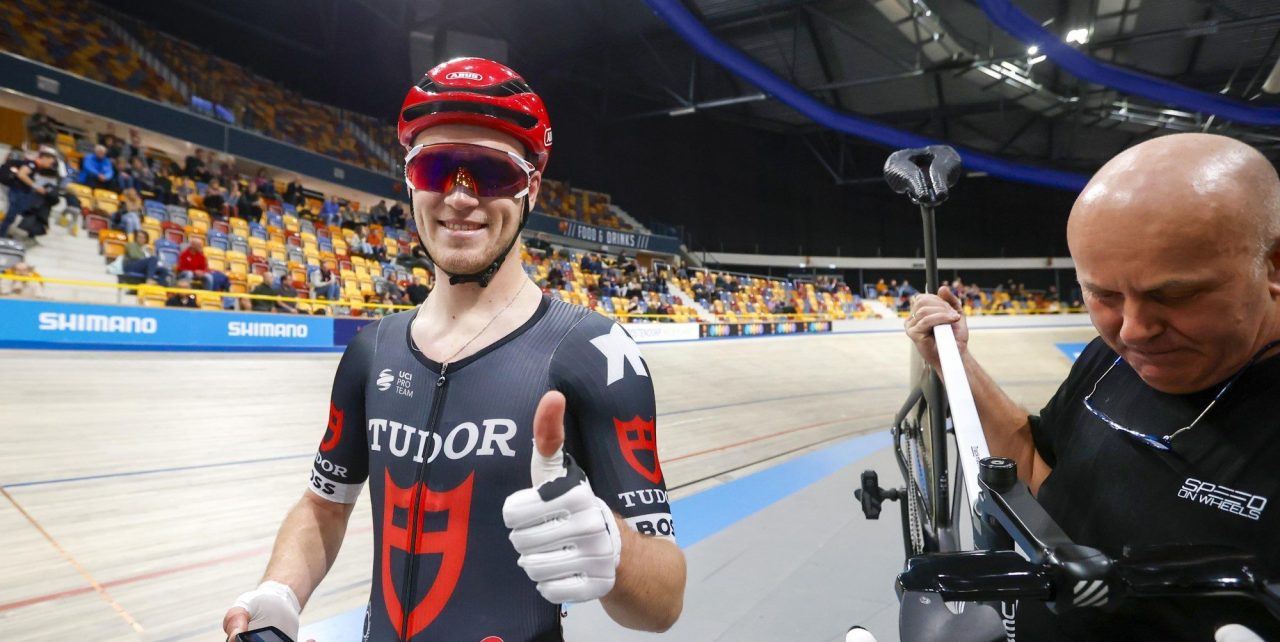 Maikel Zijlaard slaat dubbelslag op NK baanwielrennen