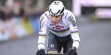 Mathieu van der Poel landt met vertraging op andere Franse luchthaven