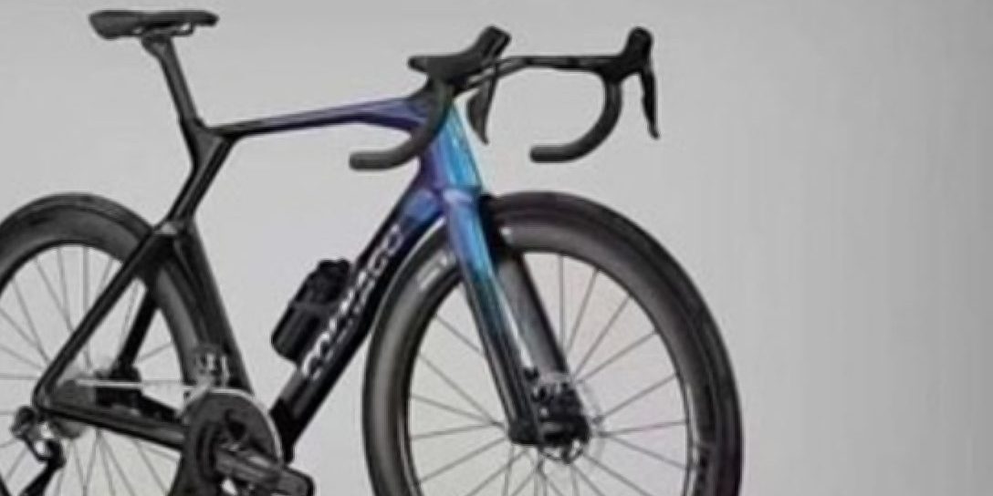 Is dit de nieuwe Colnago van Pogacar? Beelden van opvallend frame uitgelekt