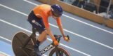 Vincent Hoppezak pakt EK-zilver op de scratch, topfavoriet Iúri Leitão maakt het waar