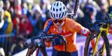 Puck Pieterse blij met brons op WK veldrijden: “Dacht in finale nog kans te maken op titel”