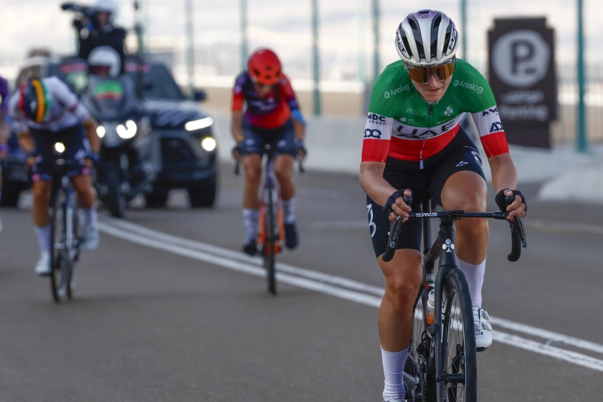 Eerste zege voor UAE Team ADQ in UAE Tour dankzij Elisa Longo Borghini