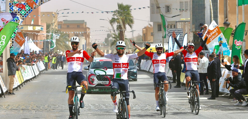 Algerijnen in supervorm: continentale ploeg behaalt 1-2-3-4tje in UCI-koers